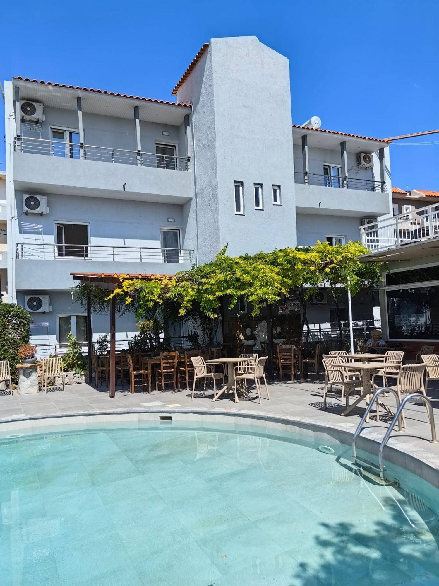 Eva Ivoni Apartments Amoudara  ภายนอก รูปภาพ